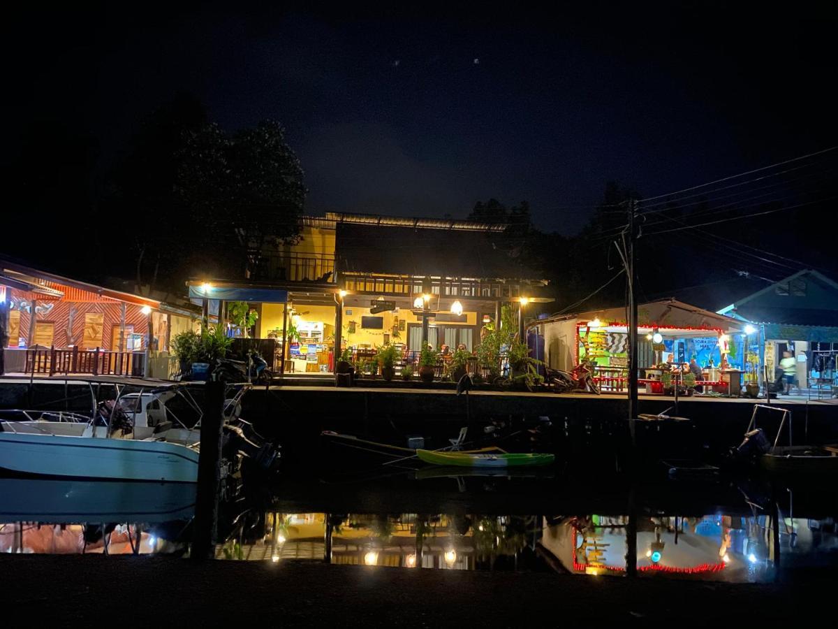 Baan Rabieng Talay Homestayบ้านระเบียงทะเล โฮมสเตย์เกาะกูด Ko Kut Kültér fotó