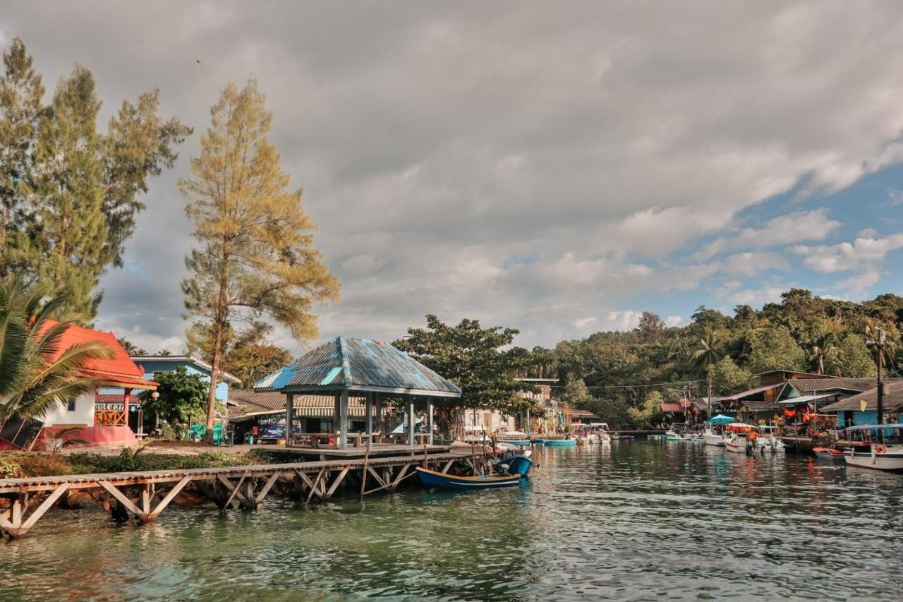 Baan Rabieng Talay Homestayบ้านระเบียงทะเล โฮมสเตย์เกาะกูด Ko Kut Kültér fotó